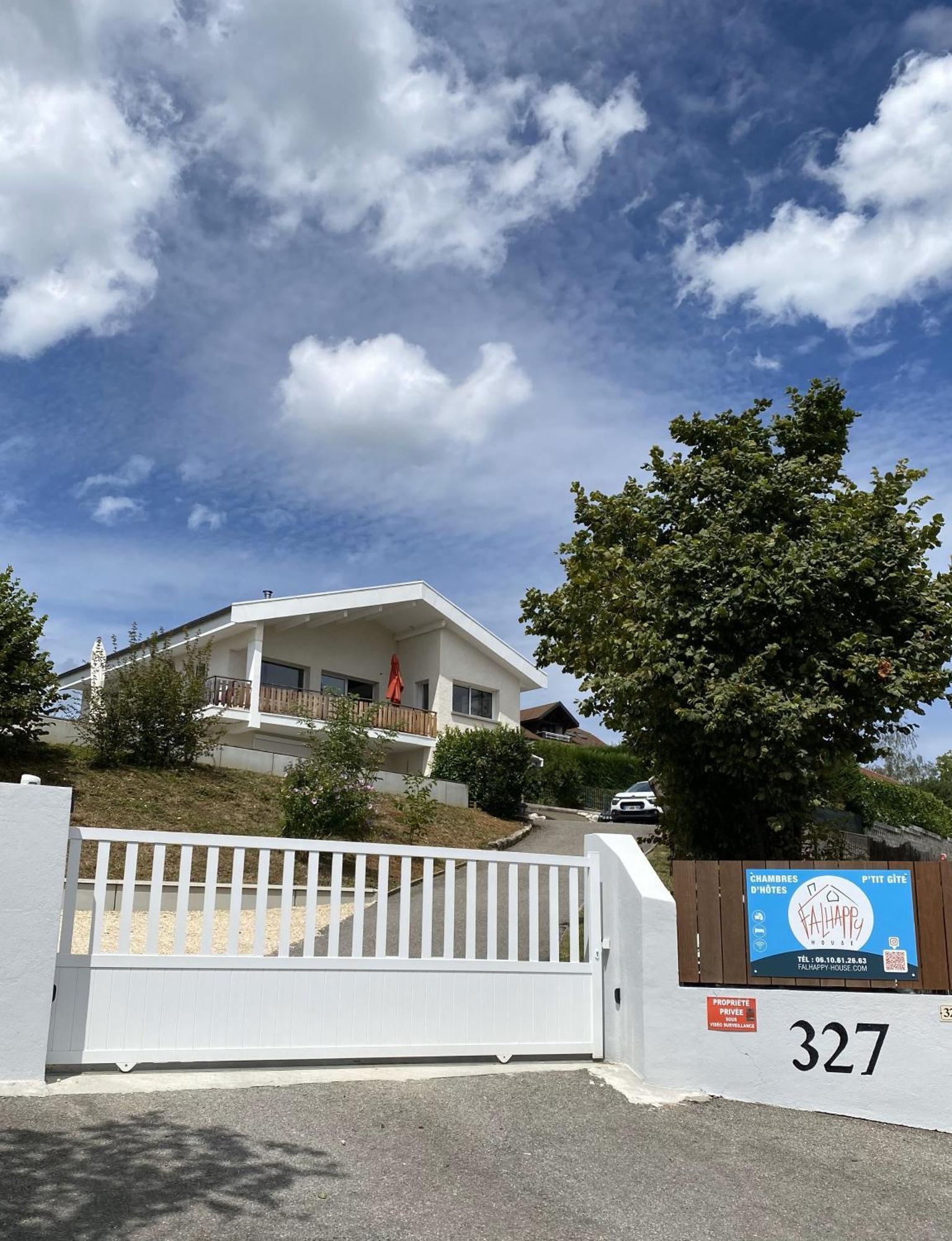 Falhappy House Poisy Exterior foto